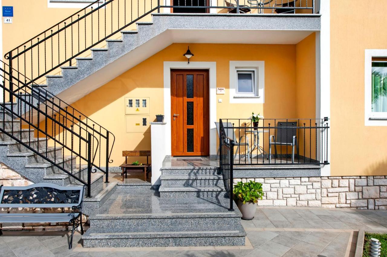 Apartments Euphemia Rovinj Exterior foto